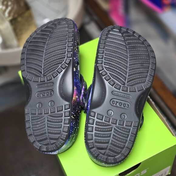 Purple Galaxy Crocs (Size 4) (Junior) - Picture 6 of 9